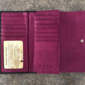 Leather RFID wallet